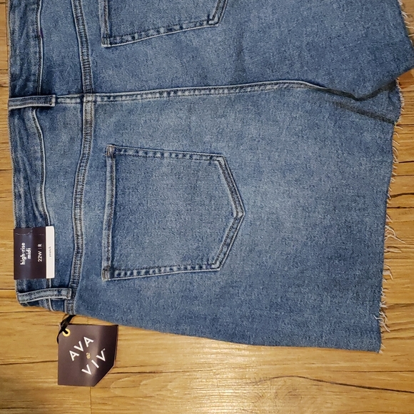 ♦️♦️ SOLD ♦️♦️AVA & VIV Short - Picture 4 of 5